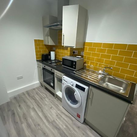 1 Bedroom Apartments In Bolton Town Centre Екстериор снимка